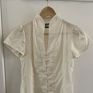 Queen Anne/Stand Collar shirt with Chinese-style buttons (XS)